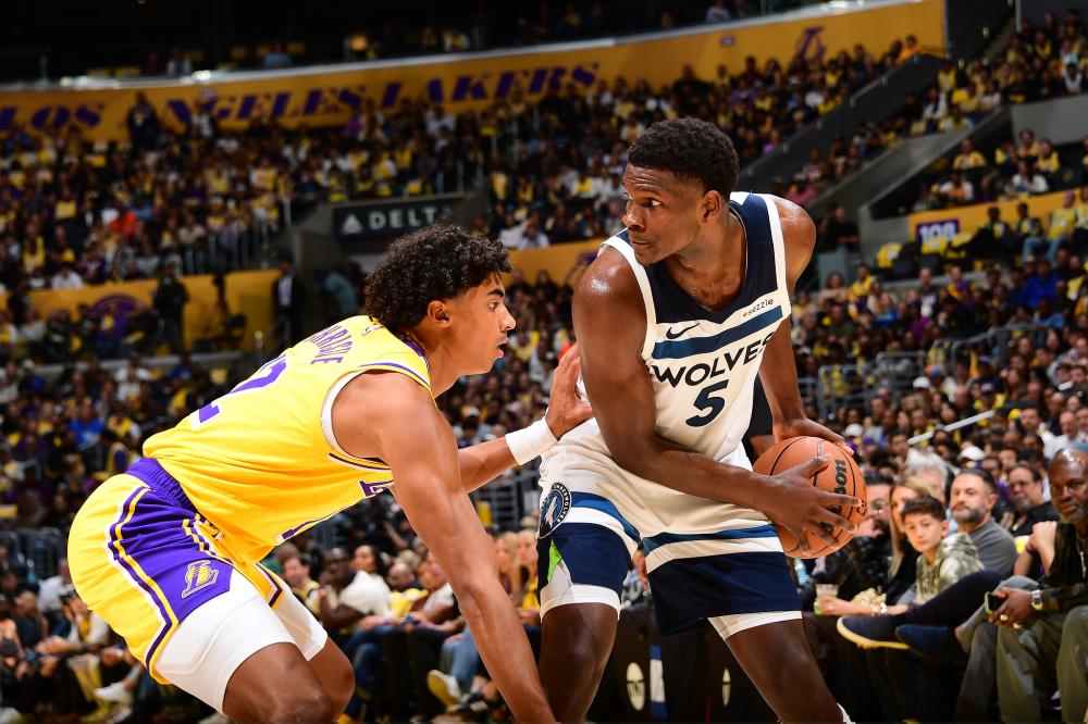 一直有不同 一直有不同