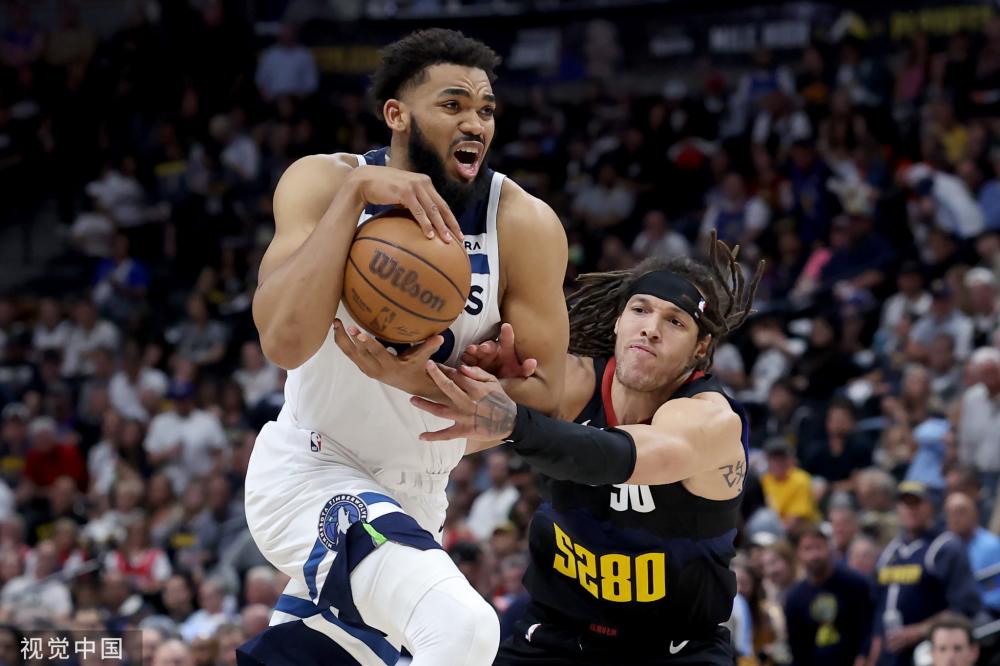 他的表现不 他的表现不