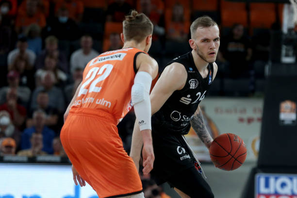 场外的兴趣 场外的兴趣