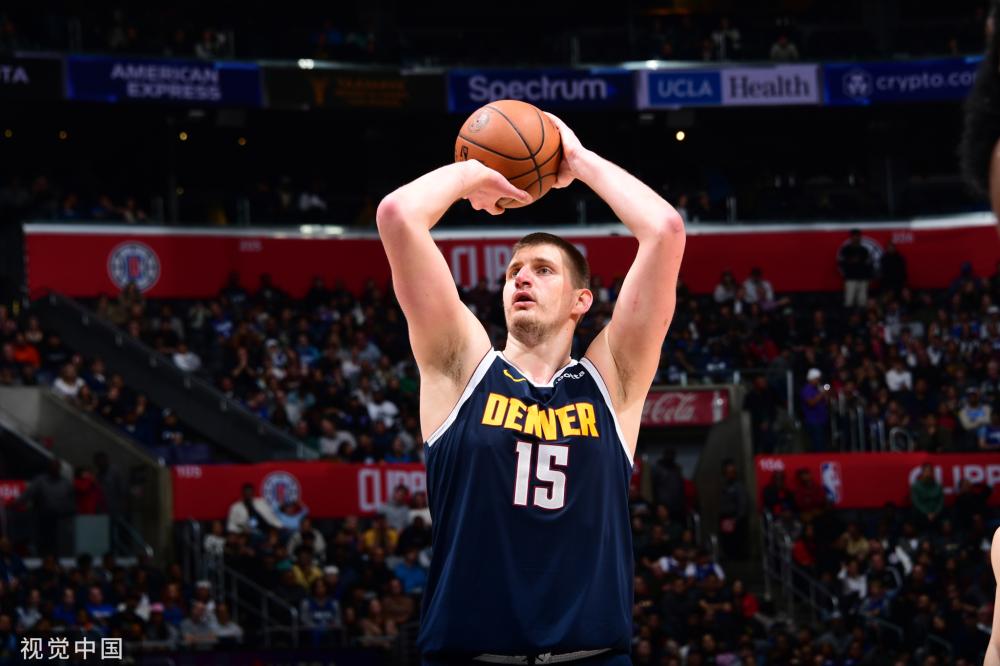 管理层敲响 管理层敲响