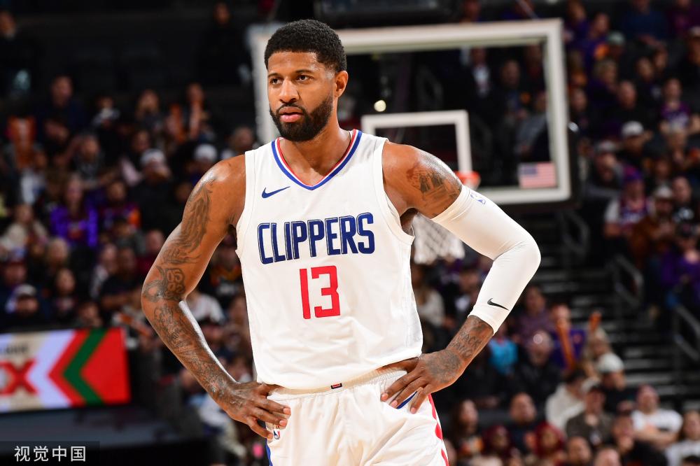 她也有鲜明 她也有鲜明